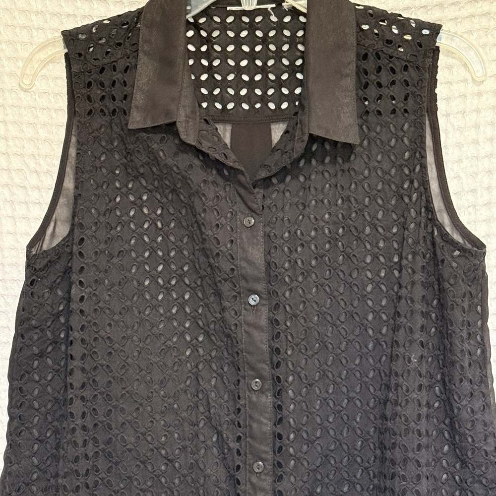 Black Romantic Goth Boho Cottagecore Eyelet Lace Sheer Sleeveless Button Top L
